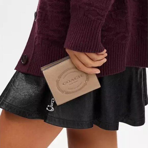 Gallery Tote Bag With Coach Heritage PLUS Matching Snap Wallet - Picture 14 of 14